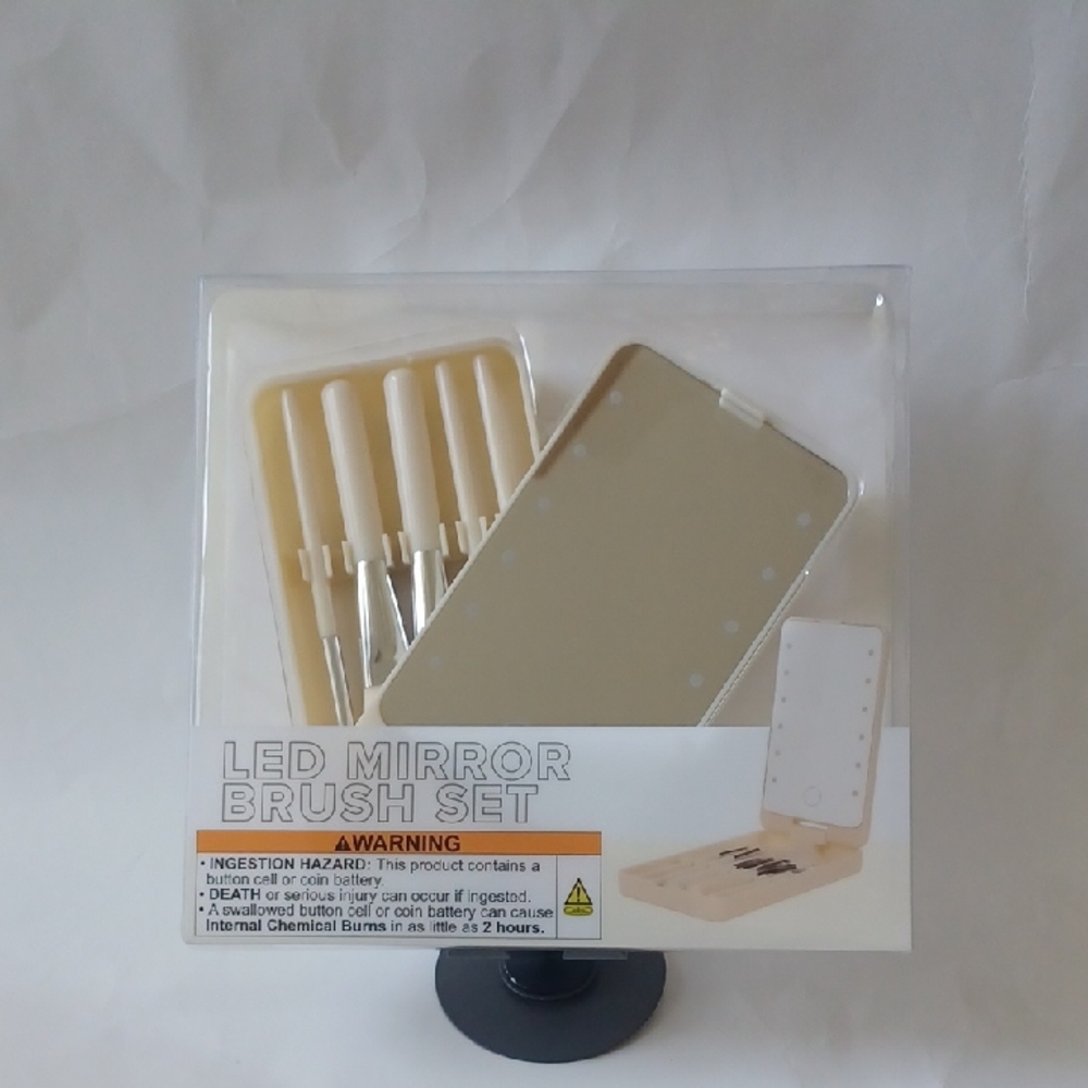 Cream Makeup Brush Set with Tools